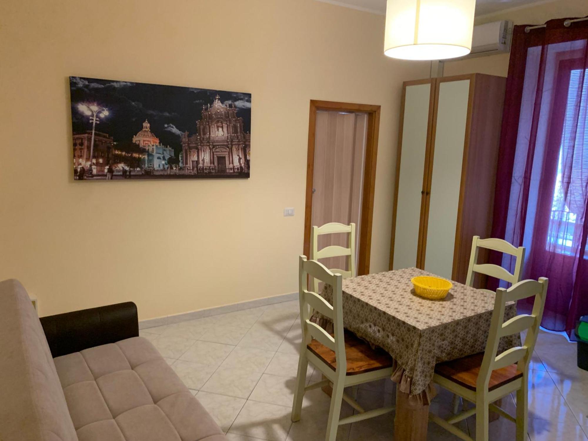 Serenityhomect คาตาเนีย ภายนอก รูปภาพ